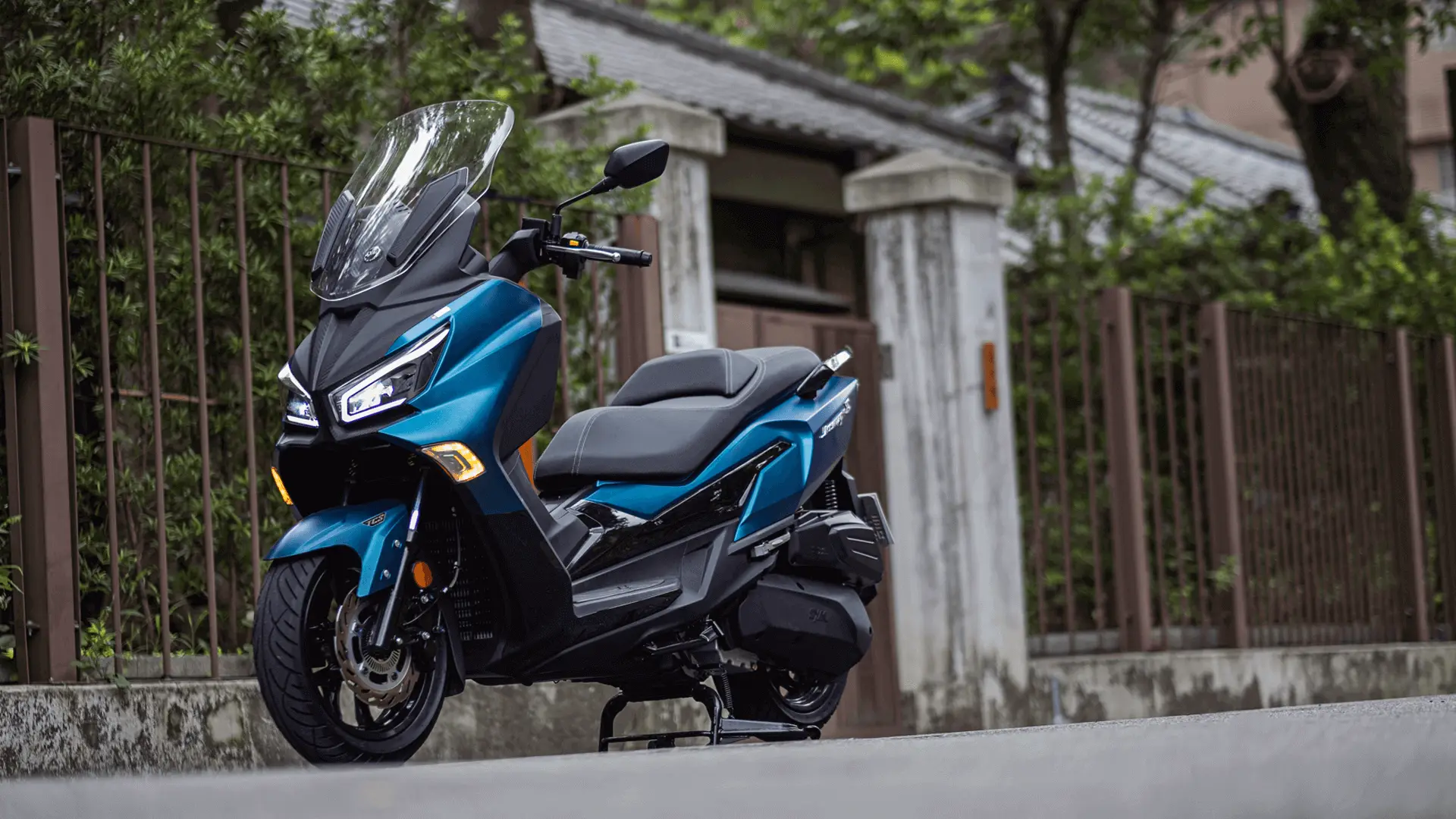 Motorradszene bei Rinos Bike & Passion in Wangen-Brüttisellen