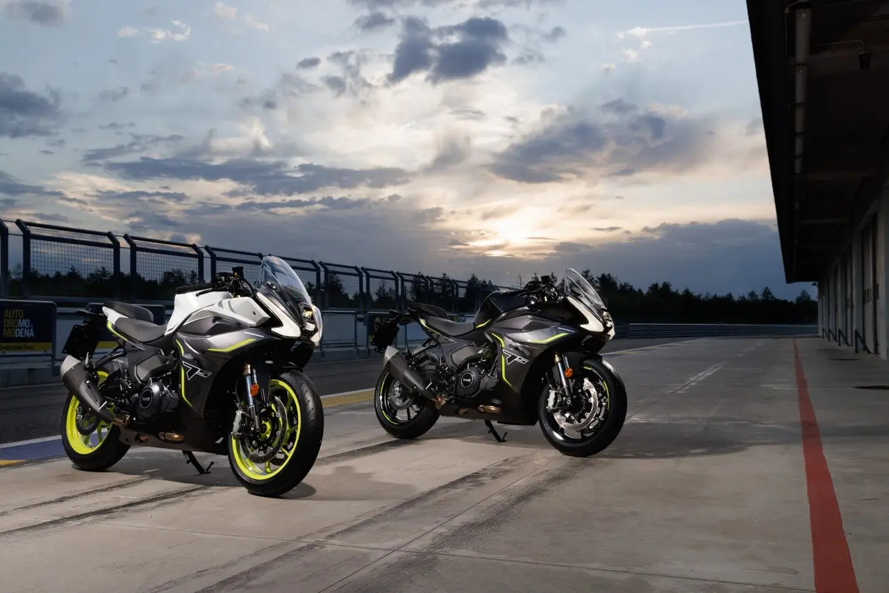 Motorradszene bei Rinos Bike & Passion in Wangen-Brüttisellen